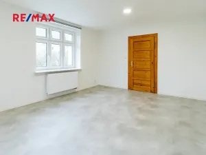 Prodej bytu 2+kk, Žandov, Pod Dubovkou, 54 m2