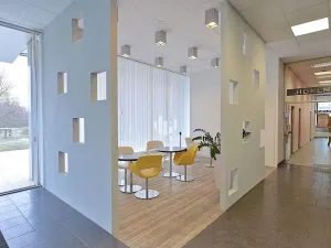 Pronájem obchodního prostoru, Praha - Strašnice, V olšinách, 142 m2