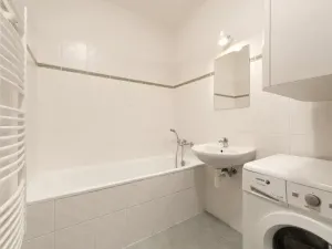 Pronájem bytu 2+kk, Jihlava, Poláčkova, 51 m2