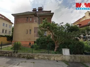 Prodej činžovního domu, Praha - Libeň, Valčíkova, 709 m2