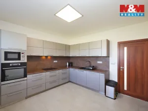 Prodej obchodního prostoru, Zbraslavice, 1381 m2