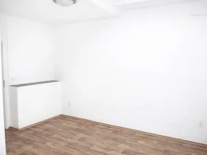 Pronájem bytu 3+1, Brno, Merhautova, 85 m2