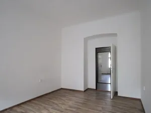 Pronájem bytu 2+kk, Praha - Žižkov, Bořivojova, 49 m2