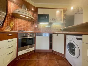 Pronájem bytu 2+kk, Praha - Žižkov, Radhošťská, 81 m2