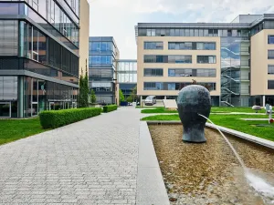 Pronájem kanceláře, Praha - Jinonice, Radlická, 1500 m2