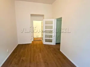 Pronájem bytu 1+1, Praha - Libeň, Novákových, 37 m2