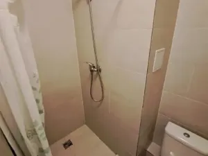 Pronájem bytu 1+kk, Praha - Radotín, Vrážská, 28 m2