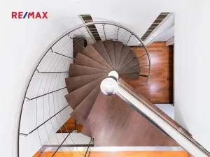 Prodej bytu 3+kk, Praha - Holešovice, Dobrovského, 107 m2