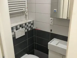 Pronájem bytu 1+1, Ostrava, Poděbradova, 28 m2