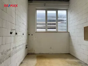 Pronájem výrobních prostor, Měřín, 454 m2