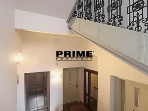 Pronájem bytu 2+kk, Praha - Vinohrady, Belgická, 42 m2