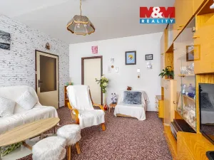 Prodej bytu 3+1, Cvikov - Cvikov II, Sídliště, 67 m2