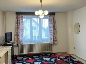 Pronájem bytu 1+1, Šestajovice, Havlíčkova, 39 m2