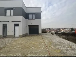Prodej bytu 4+kk, Šlapanice, 105 m2