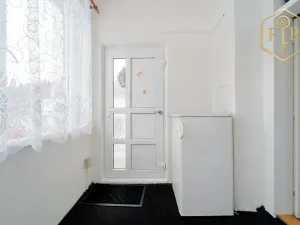 Prodej rodinného domu, Petrovice, 246 m2