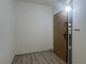 Pronájem bytu 1+kk, Ústí nad Labem - Krásné Březno, Žežická, 35 m2