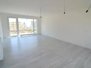 Pronájem bytu 5+kk, Vestec, Erbenova, 140 m2