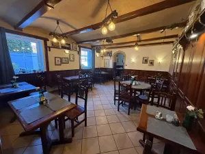 Pronájem restaurace, Praha - Čakovice, Cukrovarská, 155 m2