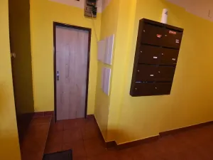 Pronájem bytu 1+1, Nejdek, náměstí Karla IV., 27 m2