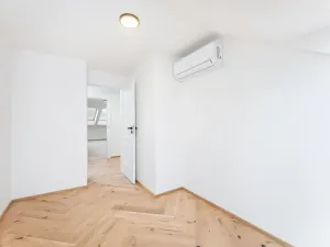 Prodej bytu 4+kk, Praha - Vršovice, Žitomírská, 103 m2
