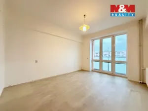 Pronájem bytu 2+1, Ostrava - Poruba, Hlavní třída, 66 m2