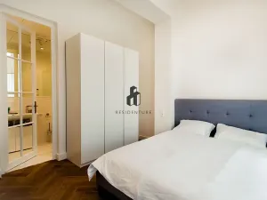 Pronájem bytu 2+kk, Praha - Nové Město, Dlážděná, 67 m2