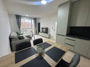 Pronájem bytu 2+kk, Praha - Vršovice, Krymská, 45 m2