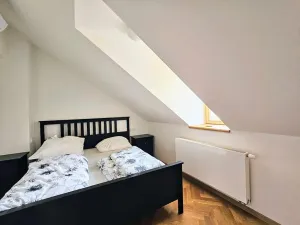 Pronájem bytu 2+kk, Praha - Staré Město, Kozí, 39 m2