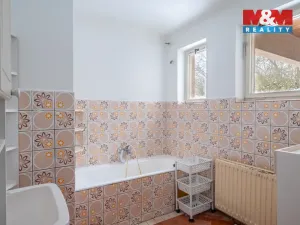 Prodej rodinného domu, Čestice, 258 m2