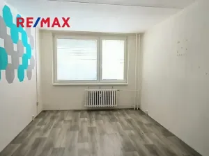 Pronájem bytu 2+kk, Praha - Střížkov, Roudnická, 43 m2