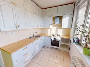 Pronájem bytu 2+1, Praha - Strašnice, U krbu, 55 m2