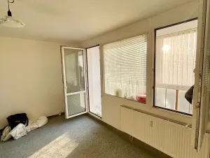 Pronájem bytu 1+kk, Praha - Kamýk, Mařatkova, 28 m2