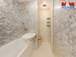 Pronájem bytu 1+1, Chomutov, Borová, 35 m2