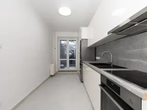 Pronájem bytu 3+1, Praha - Braník, Jeremenkova, 71 m2