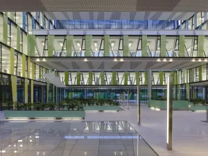 Pronájem kanceláře, Praha - Karlín, Karolinská, 886 m2