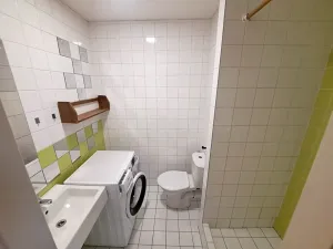 Pronájem bytu 1+kk, Praha - Vysočany, U vinných sklepů, 28 m2