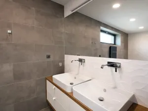 Pronájem rodinného domu, Praha - Modřany, 305 m2