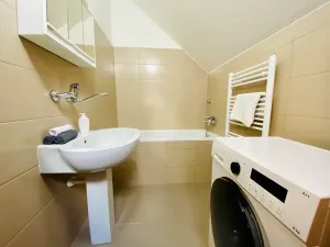 Pronájem bytu 2+kk, Jihlava, Masarykovo náměstí, 75 m2