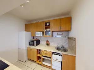 Prodej bytu 3+kk, Praha - Bohnice, Hlivická, 72 m2