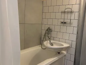 Pronájem bytu 1+1, Uherské Hradiště, Pod Svahy, 34 m2