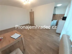Pronájem bytu 1+kk, Hradec Králové, Hrubínova, 35 m2