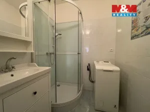 Prodej bytu 3+1, Roztoky, Braunerova, 76 m2