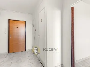 Pronájem bytu 2+kk, Kralupy nad Vltavou, sídl. U Cukrovaru, 42 m2