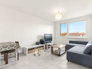 Pronájem bytu 2+kk, Kralupy nad Vltavou, sídl. U Cukrovaru, 42 m2