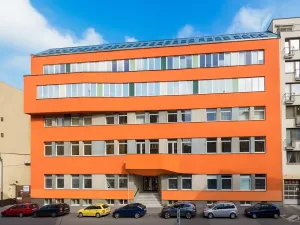 Pronájem kanceláře, Praha - Libeň, Lihovarská, 714 m2