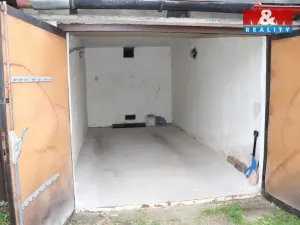 Pronájem garáže, Praha, Novobohdalecká, 18 m2