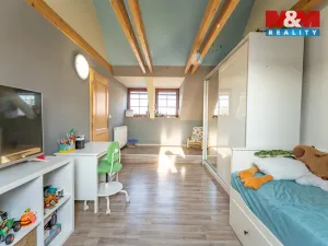Prodej rodinného domu, Zlonice - Vyšínek, 244 m2