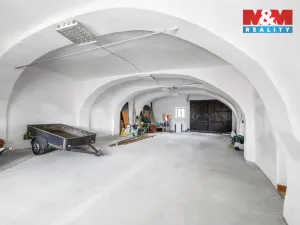 Pronájem zemědělské usedlosti, Dobrovíz, Kladenská, 10270 m2