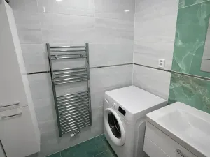 Pronájem bytu 2+1, Praha - Holešovice, U smaltovny, 70 m2