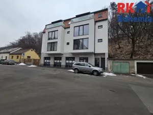 Pronájem bytu 2+kk, Praha - Michle, Pod Stárkou, 38 m2